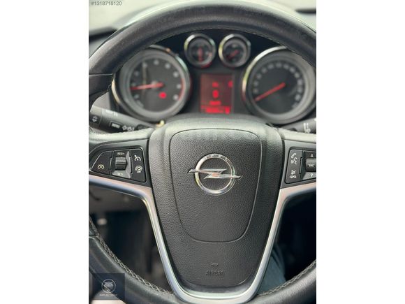 2013 OPEL ASTRA