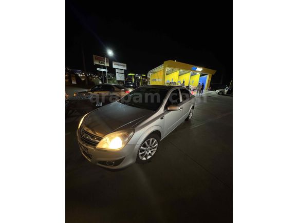 Sahibinden Opel Astra 1.3 CDTI Enjoy Elegance 2008 Model  300.000 km Gri (Gümüş)