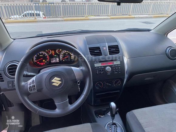 BAYAN ÖGRETMENDEN SUZUKİ SX4 164,000 kmde OTOMATİK VİTES