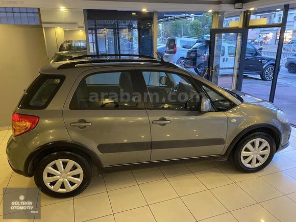 BAYAN ÖGRETMENDEN SUZUKİ SX4 164,000 kmde OTOMATİK VİTES