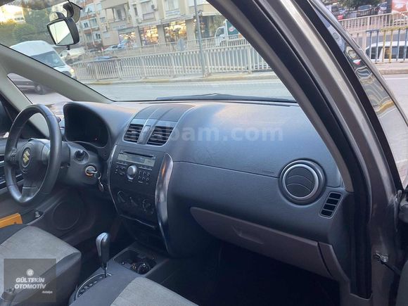 BAYAN ÖGRETMENDEN SUZUKİ SX4 164,000 kmde OTOMATİK VİTES