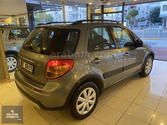 BAYAN ÖGRETMENDEN SUZUKİ SX4 164,000 kmde OTOMATİK VİTES