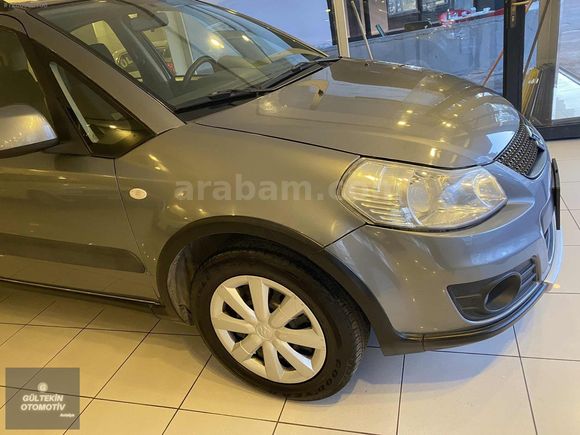 BAYAN ÖGRETMENDEN SUZUKİ SX4 164,000 kmde OTOMATİK VİTES