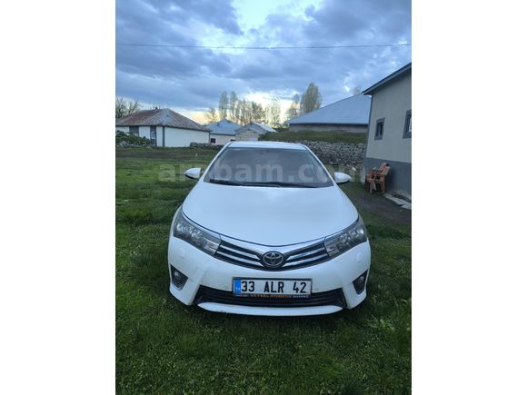 Sahibinden Toyota Corolla 1.6 Premium 2014 Model