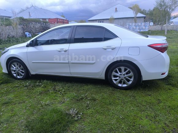 Sahibinden Toyota Corolla 1.6 Premium 2014 Model