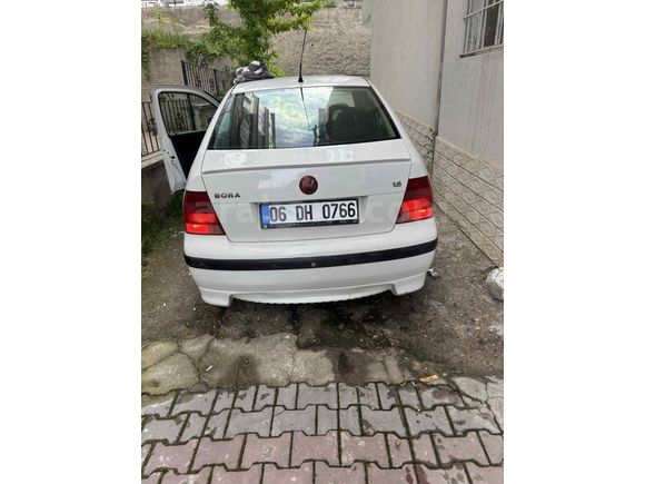 Sahibinden Volkswagen Bora 1.6 Trendline 2000 Model 