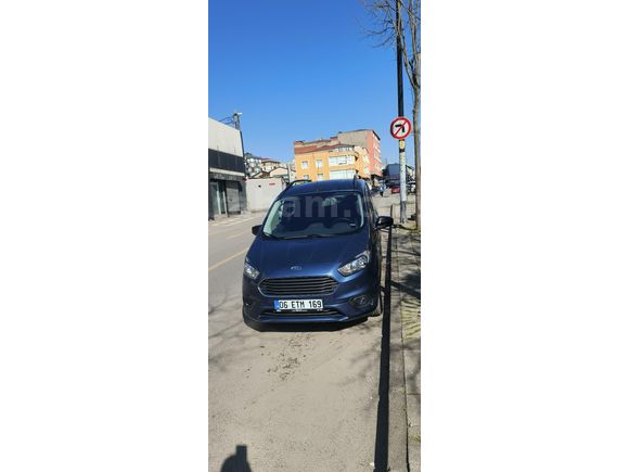 Sahibinden Ford Tourneo Courier 1.5 TDCi Titanium Plus 2022 Model