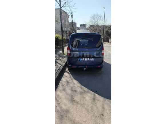 Sahibinden Ford Tourneo Courier 1.5 TDCi Titanium Plus 2022 Model