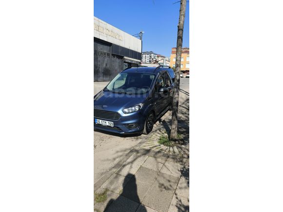 Sahibinden Ford Tourneo Courier 1.5 TDCi Titanium Plus 2022 Model