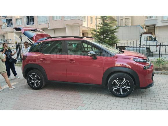 Sahibinden Citroen C3 Aircross 1.2 PureTech Feell bod 2023 Model  32 600 km Kırmızı