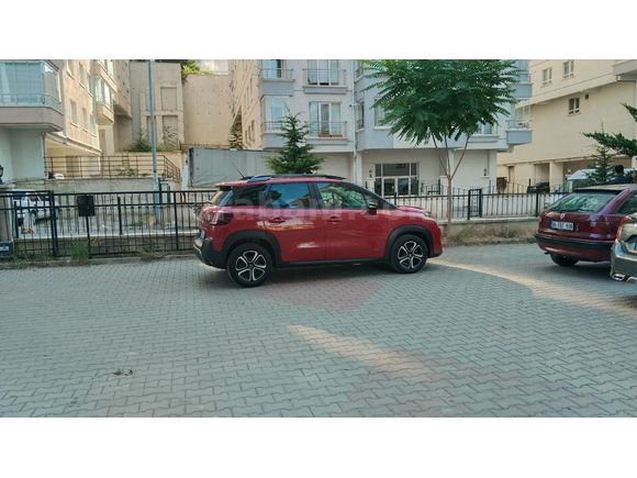 Sahibinden Citroen C3 Aircross 1.2 PureTech Feell bod 2023 Model  32 600 km Kırmızı