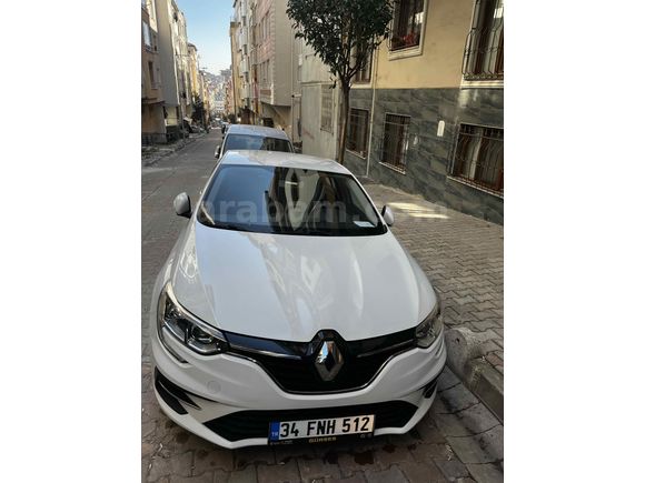 Sahibinden Renault Megane 1.5 Blue DCI Touch 2022 Model 