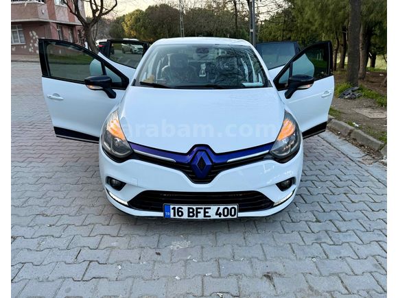 Sahibinden Renault Clio 1.5 dCi Icon 2015 Model  185.000 km Beyaz