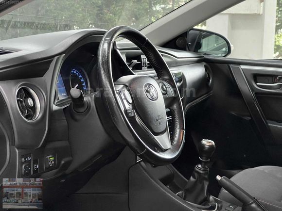 2018 TOYOTA COROLLA 1.6 ADVANCE