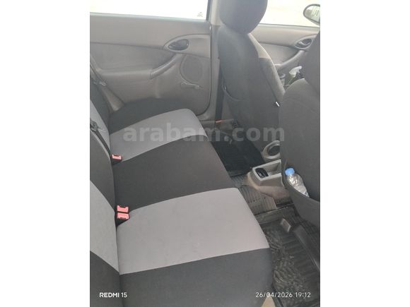 Sahibinden Ford Focus 1.6 Ambiente 2000 Model  232.000 km Gri (Gümüş)