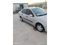 Sahibinden Ford Focus 1.6 Ambiente 2000 Model  232.000 km Gri (Gümüş)