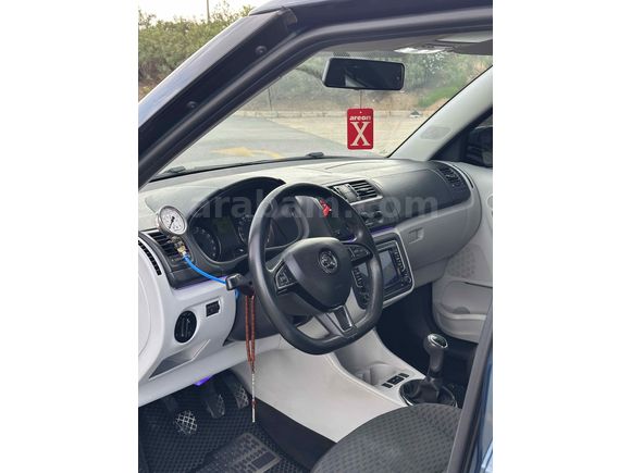 Sahibinden Skoda Fabia 1.6 TDI Ambiente 2012 Model 