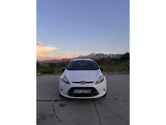Sahibinden Ford Fiesta 1.4 TDCi Trend 2012 Model 