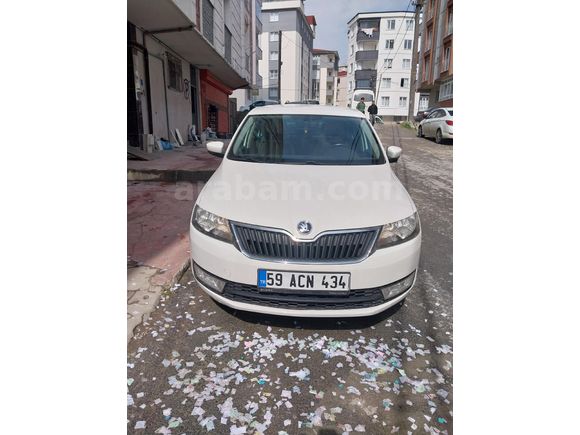 Sahibinden Skoda Rapid 1.2 TSI Style 2016 Model
