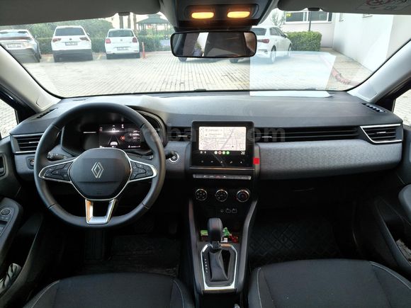 Sahibinden Renault Clio 1.0 TCe Evolution 2025 Model Mersin
