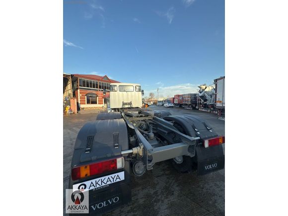 AKKAYA'DAN TERTEMİZ 1988 VOLVO N10 ÇİFTÇEKER