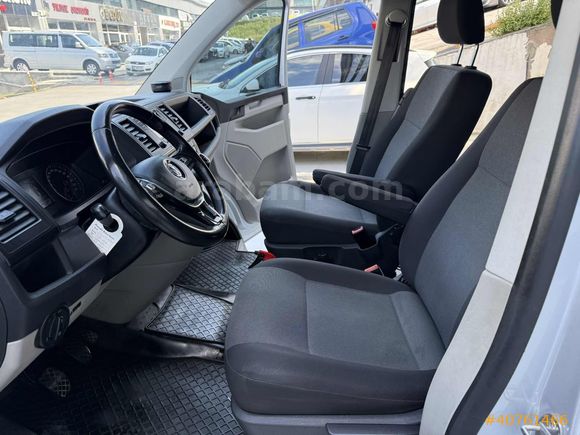 2018 TRANSPORTER 2.0 TDİ CAMLIVAN 4+1 65 BİN KM DE HATASIZ