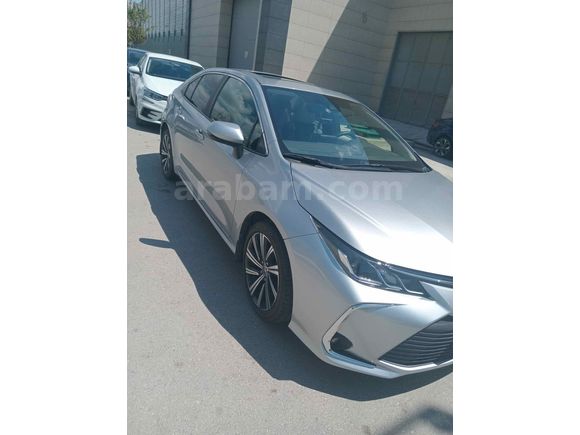 Sahibinden Toyota Corolla 1.5 Flame X-Pack 2022 Model 