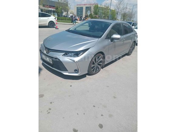 Sahibinden Toyota Corolla 1.5 Flame X-Pack 2022 Model 