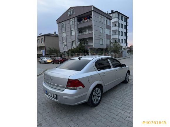 OPEL ASTRA 2008 MODEL 166 BİN KM