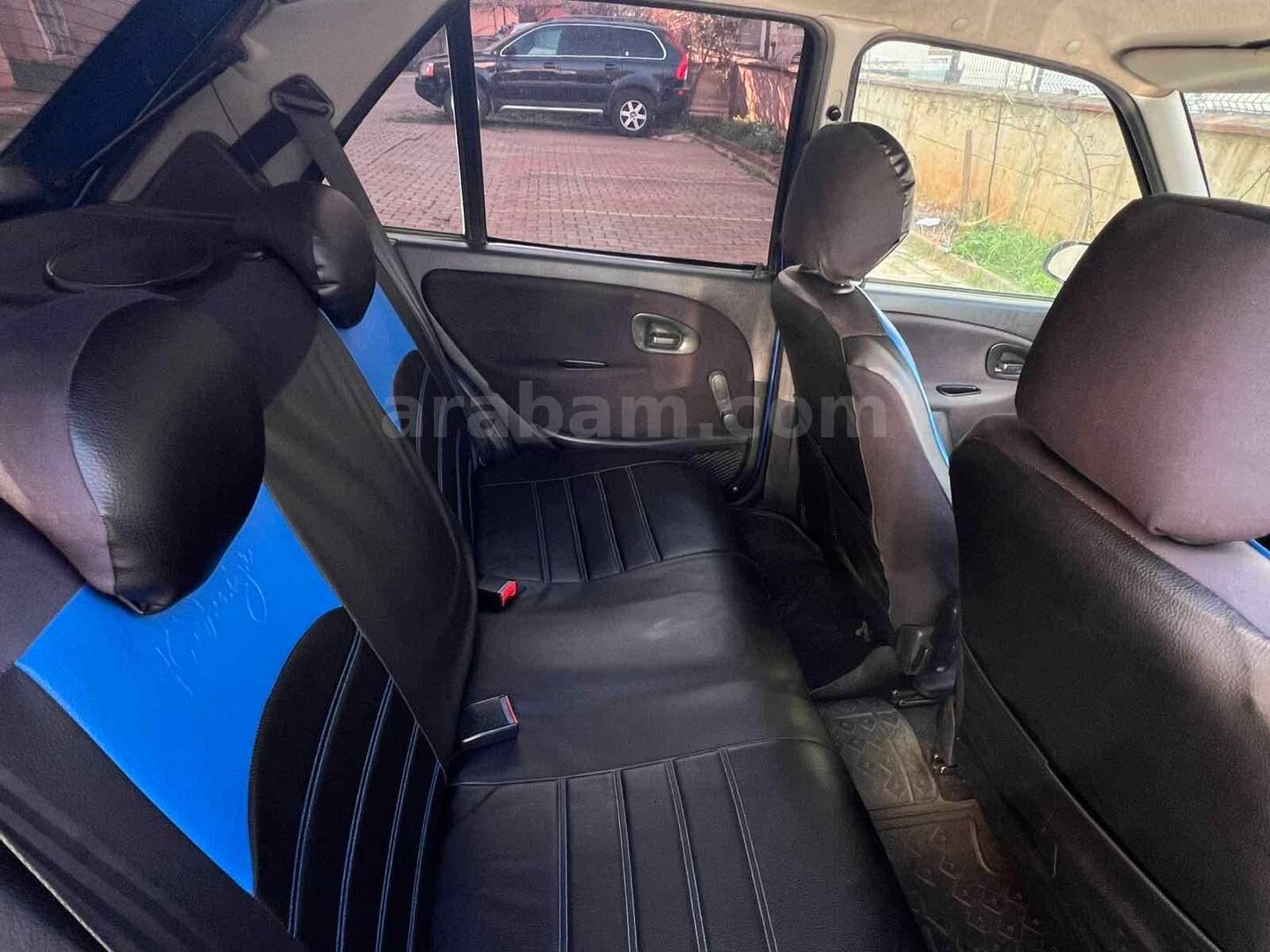 Sahibinden Citroen Saxo 1.4 SX 2001 Model İstanbul 196.000 km Mavi 6