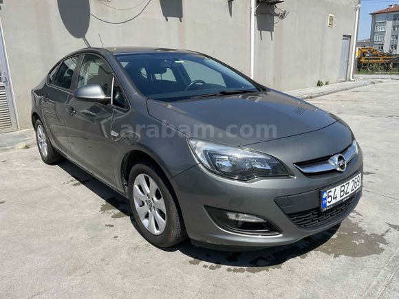 İlk Sahibinden Değişensiz  49850 km  de Aile Aracı