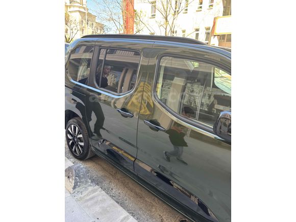 Sahibinden Opel Combo 1.5 CDTI Ultimate 2026 Model 