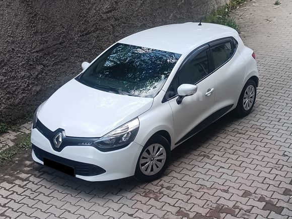 ÇOK TEMİZ 1.5 DCİ CLİO 4