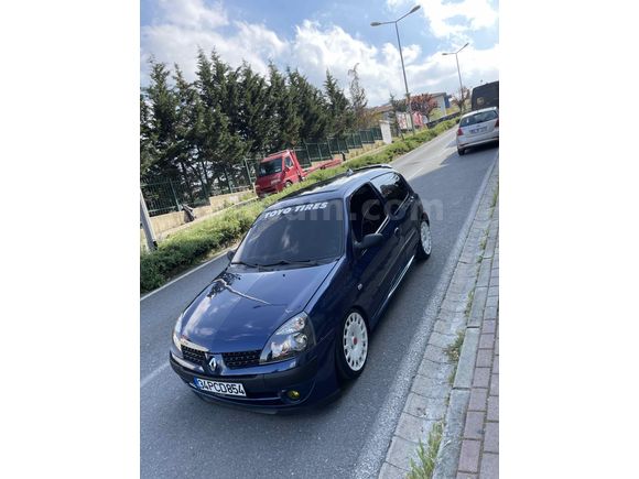 Sahibinden Renault Clio 1.6 RXT 2002 Model 