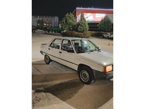 Sahibinden Renault R 9 1.4 Broadway GTE 1992 Model