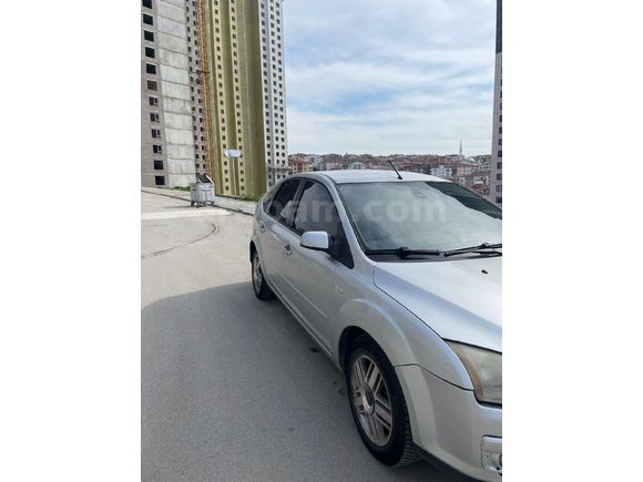 Sahibinden Ford Focus 1.6 TDCi Ghia 2008 Model