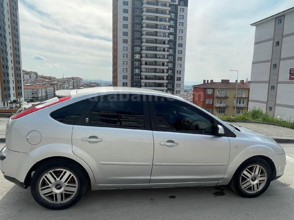 Sahibinden Ford Focus 1.6 TDCi Ghia 2008 Model