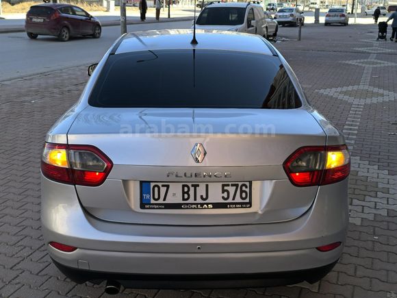 2010 FLUENCE 1.5 dCi BUSİNESS SAĞ ARKA DEĞİŞEN 260 KM