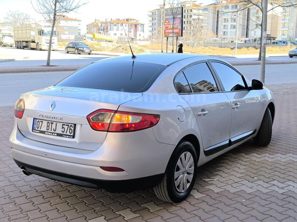 2010 FLUENCE 1.5 dCi BUSİNESS SAĞ ARKA DEĞİŞEN 260 KM