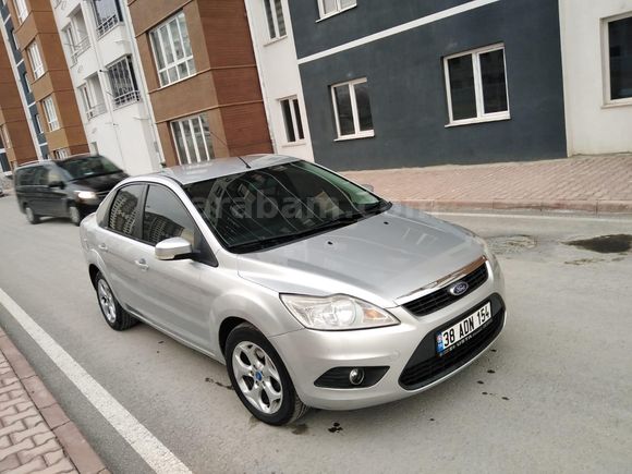 Sahibinden Ford Focus 1.6 TDCi Collection dizel 2011 Model  231000 km)