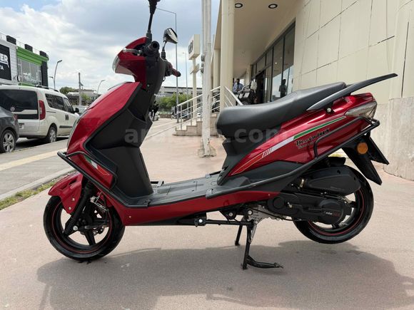  Motolux Nirvana Pro  750kmde