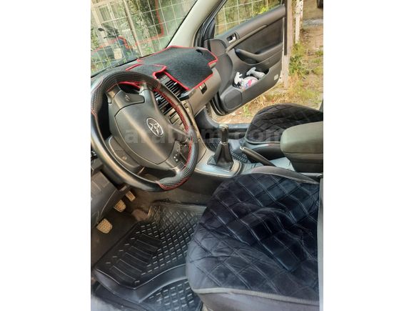Sahibinden Toyota Avensis 1.6 Comfort 2006 Model  191.000 km Gri (Gümüş)