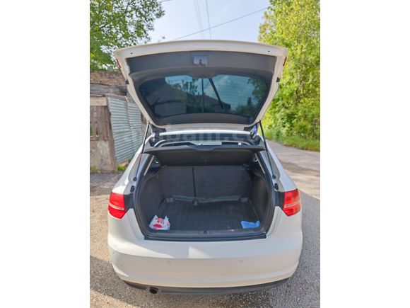Temiz Aile arabası A3 Sportback 1.6  2011