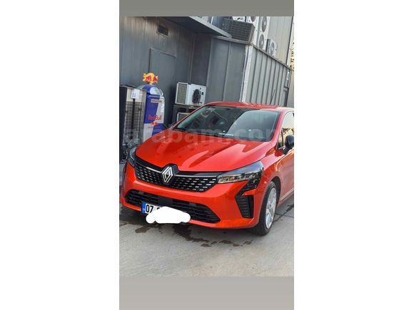Sahibinden Renault Clio 1.0 TCe Evolution 2024 Model 