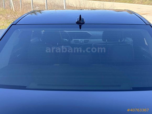 TT CARS' TAN 2016 E180 HATASIZ