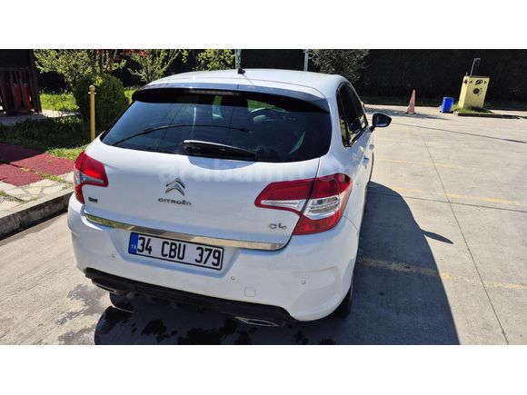 Sahibinden Citroen C4 1.6 e-HDi Confort Plus 2012 Model  253.000 km Beyaz