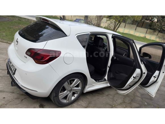 Sahibinden Opel Astra 1.6 CDTI Sport 2014 Model 