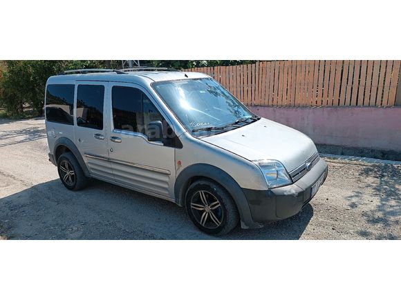 Sahibinden acil satılık Ford  Connect sadece 2 boyası var