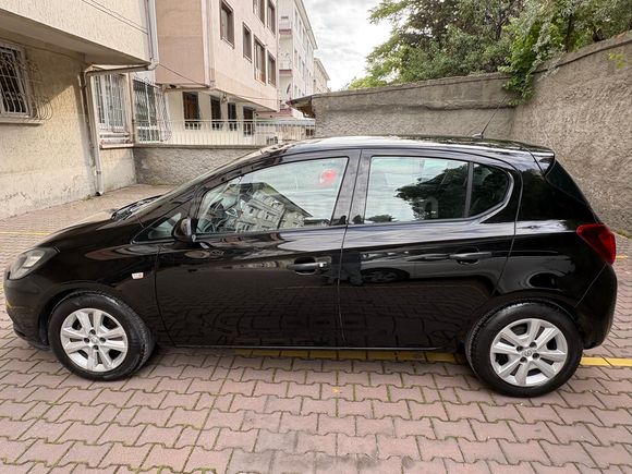 67.700km  2017  Otomatik Opel Corsa 1.4 Essentia
