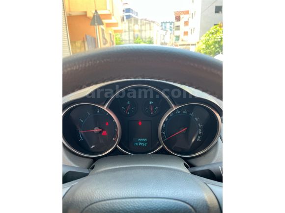 Sahibinden Chevrolet Cruze 1.6 2010 Model